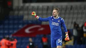 Latest on istanbul basaksehir goalkeeper mert günok including news, stats, videos, highlights and more on espn Mert Gunok Medipol Basaksehir Kalesine Duvar Ordu