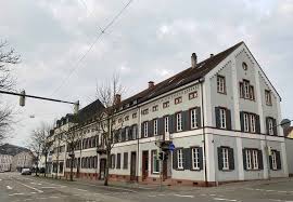 Weitere informationen sowie öffnungszeiten, leistungen und angebote finden sie bei uns. Speyer Vereinigte Vr Bank Immobilien Zieht Um Speyer Kurier Kurpfalzer Allgemeine Zeitung