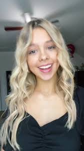 Tiffany Rector's Instagram, Twitter & Facebook