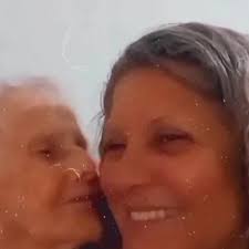 Reel by Mirian Esteves (@mirianestev) · January 15, 2025