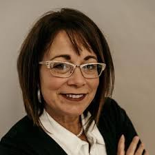 Real Estate Agents in 50060