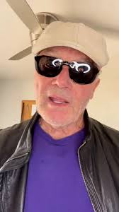 @creedbratton's video Tweet