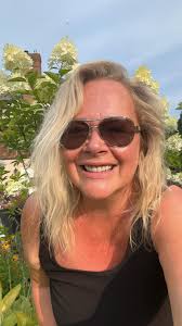 What would I look like with different hair color?