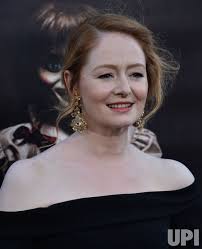 Photo: Miranda Otto attends the "Annabelle: Creation" premiere in Los  Angeles