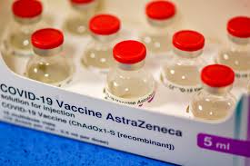 Germany's vaccine commission said the astrazeneca coronavirus vaccine should not be given to people older than 65 years, amid a bitter dispute between the european union and the drugmaker. Astra Oxford Vaccine Approved For All Adults By Eu Regulator Bloomberg