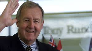 Sue Hickey distracting from Hodgman success says former Premier Tony Rundle 