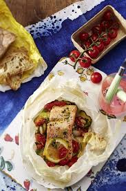 Ofen Lachs Mit Gemuse In Backpapier Rezept Lecker Rezept Rezepte Lachs Mit Gemuse Lachs Backofen