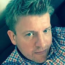 Paul Batten's Instagram, Twitter & Facebook