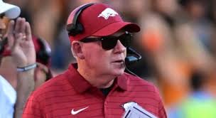 Arkansas OL Fernando Carmona named to Outland Trophy watch list