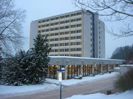 Um zu dak fachklinik haus weserland zu kommen, können sie einfach den praktischen routenplaner nutzen: Rehasan Fachklinik Weserland Psychjob