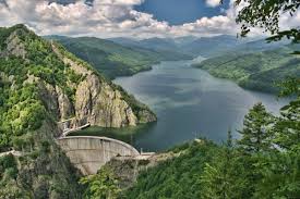 Vidraru Dam Romania Visit Romania Cool Places To Visit Romania Travel