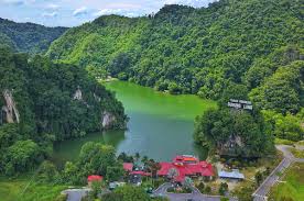 It is located in situ gunung tourist park, sukabumi — west java, which has been one of tourism attractions for years and it is also a part of gunung gede pangrango national park. What To Do In Ipoh Explore Caves Safely Shop On Concubine Lane