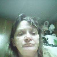 Darlene Topping's Instagram, Twitter & Facebook