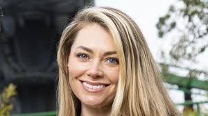 Georgia Horsley's Instagram, Twitter & Facebook