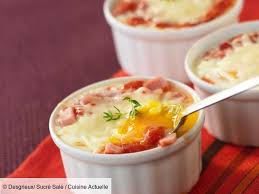 Oeuf Cocotte Facile Au Jambon Blanc Recettes Recette Recettes De Cuisine Recette Oeuf Recette Oeuf Cocotte