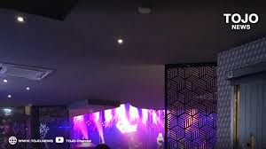 บาก หากยังใกล้ชิดกัน แต่เธอรู้ไหมว่าใจของฉัน สับสนมากเหลือเกิน แล้วฉันนั้นสำคัญแค่ไหน. Zer4m4d4rllc9m