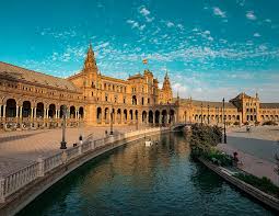 Essential Travel Tips for Spain in 2025: What First-Time Visitors Must Know
