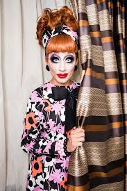 Opinions and recommended stories about miss fame born: Why The Fashion World Is Obsessed With Rupaul S Drag Race The New York Times