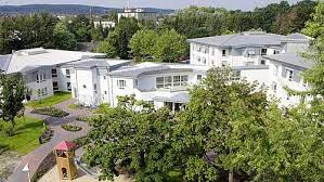 The museum haus dix or house museum dix is the former studio and home of the german painter otto dix in hemmenhofen, a district of the municipality of gaienhofen, and also an establishment of the kunstmuseum stuttgart. Altenheim In Bielefeld Das Moderne Dorothee Solle Haus Johanneswerk Johanneswerk