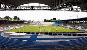 2009 eröffnete der derzeitige bundesligist augsburg sein neues stadion, die wwk arena. Lask Plane Fur Landerspieltaugliches Stadion Auf Der Linzer Gugl