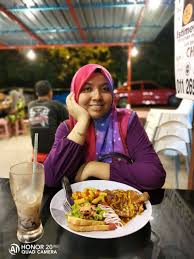 Jum datang ramai2 disini guys.jangan lupa subscribe my channel.tq so much.god bless. Syazni Rahim Blog Kedai Makan Western Di Kota Bharu Red D Station Pasir Pekan