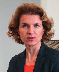 Adapting central bank operations to a hotter world