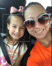 Amanda Mcdowell's Instagram, Twitter & Facebook