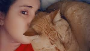 Carole Landers's Instagram, Twitter & Facebook