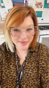 Is there anywhere in the Quad Cities that accepts pre-made food donations?  It would all come from a commercial kitchen, made and handled within food  safety guidelines. I would love to be