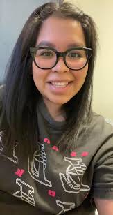 Im 57 no makeup no filter actually i don't know how to use filter coz i  want to use😂😂