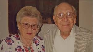 Promise of love helped Seattle Holocaust survivor bear Auschwitz