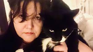 Woman left 'traumatised' after her house burned down with 4 cats inside  still waiting to be rehoused 6 weeks later
