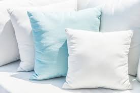 Untuk jenis yang satu ini. Jenis Bantal Tidur Agar Tidur Menjadi Nyaman Skandinavia Apartment