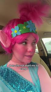 #poppythetroll #trolls #cosplay #trollsbandtogether #partyprincess  #princessparty #chloeandcastle #chloeskingdom #princesschloe