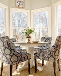 Well Hello There Beautiful Sunny And Cold Afternoon This Pedestal Table Use To Be A Totally R Dining Room Small Breakfast Nook Table Small Dining Room Table