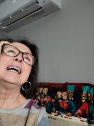 A friend just asked: What's been happening with you, Donna? A loaded gun.  Let's start with the virus I picked up enroute to a 3 week holiday (eh eh)  back home on