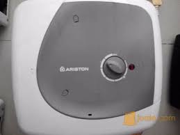 15 liter daya listrik : Lippo Cikarang Water Heater Ariston 15 Liter Kab Bekasi Jualo