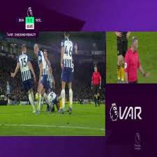 Wolverhampton wanderers vs brighton and hove albion. Wolves Penalty Shout Vs Brighton For Handball Not Given After Var Review Troll Football