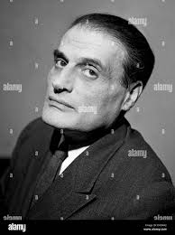 Who was shot in head in Black and White Stock Photos & Images