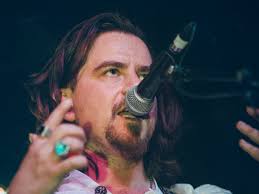 Francesca Fuentes shares spirited and compelling pop anthem “I Just Wanna  Be Your Lover Again”