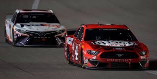 He's finished fifth or better in the previous five kansas races and drives a toyota, the. Kevin Harvick Extends Nascar Top 5 Streak To 6 At Kansas