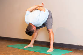 Try tai chi 6 / 11 this traditional chinese martial art might help you move better, with less arthritis pain. Yoga Poses For Arthritis Patients From Johns Hopkins Johns Hopkins Arthritis Center