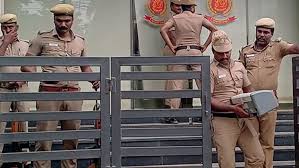 West Bengal Police: লোকসভা ভোটের আগে রাজ্য পুলিশে একাধিক রদবদল, কোন কোন পদে  বদলি?, ছবিঘর নিউজ