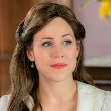 When Calls the Heart' Addresses Lori Loughlin's Absence in Season 6 Return:  'We Must Soldier On'