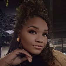 Hair stylist for quick weaves in Valdosta, GA