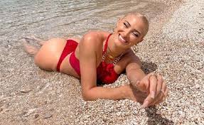 Δημήτρης αλεξάνδρου και ιωάννα τούνη βρέθηκαν μαζί στη νάξο. Iwanna Toynh To Apolyto Kormi Toy Instagram Fwto