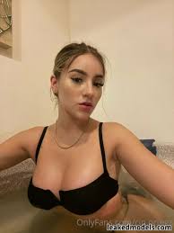 Cinthia Ortega's private world revealed - nude OnlyFans content