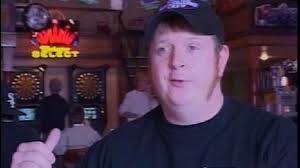 WWE wrestler opens Eldon bar and grill