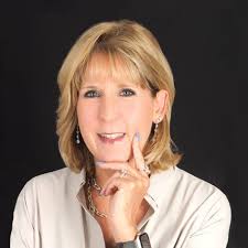 Alyson Hudson's Instagram, Twitter & Facebook