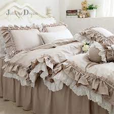 By continuing to use aliexpress you accept our use of cookies (view more on our privacy policy). Set Di Biancheria Da Letto Cachi Europeo Di Lusso Superiore Copripiumino In Pizzo Con Volant Biancheria Da Letto Elegante Copriletto Lenzuolo Per Decorazioni Da Letto Bed Sheet Lace Duvetlace Duvet Covers Aliexpress